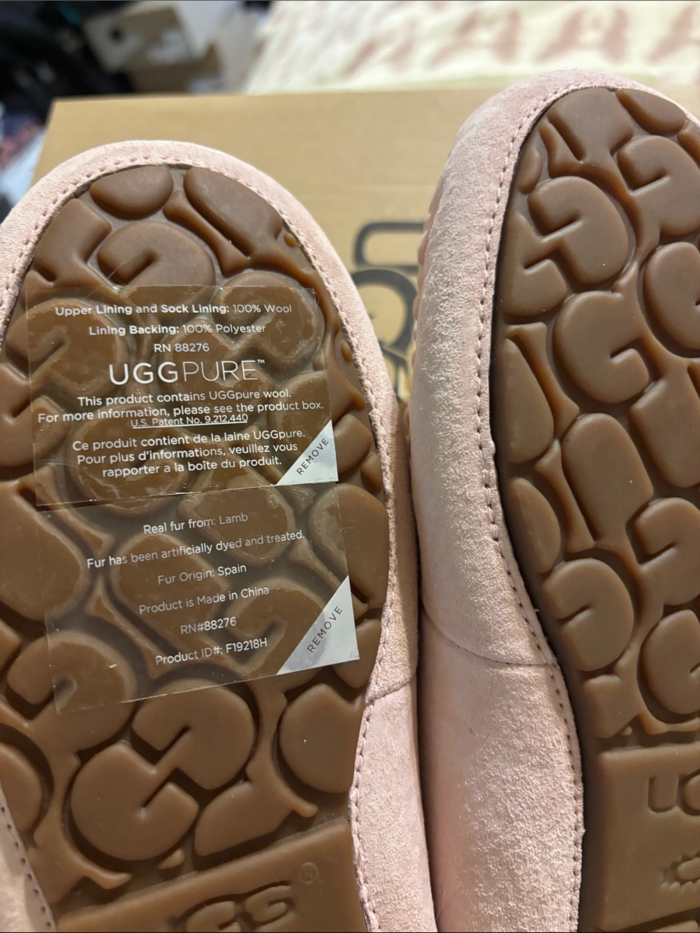 Ugg Dakota Pom Pom slipper sz8 - Picture 3 of 6